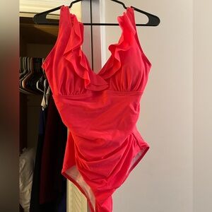 Pretty one piece swimsuit! Worn once for pageant!